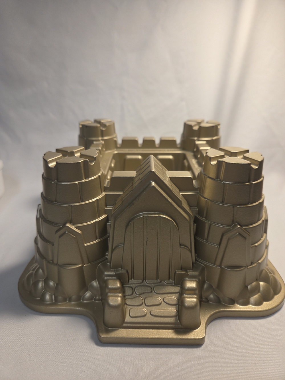 Nordic Ware Gold Castle Cake Pan